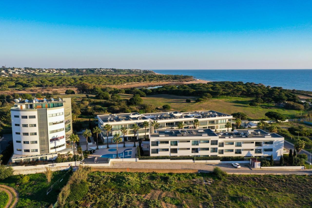 Cavalo Preto, Beach Resort Quarteira Exterior foto